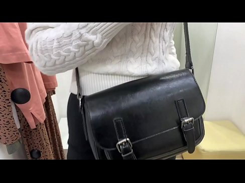 ❤️ ʻO ka masturbation lehulehu o FeralBerry ʻōpio me kahi dildo i loko o ka lumi kūpono Sex video ma haw.pornofilmtv.ru ❌❤