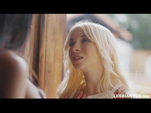 ❤️ Hoʻi mai ke kaikamahine i ka home i kekahi mau mahina ma hope a hoʻopau i ka ʻai ʻana i ka pussy a kona stepmom Sex video ma haw.pornofilmtv.ru ❌❤
